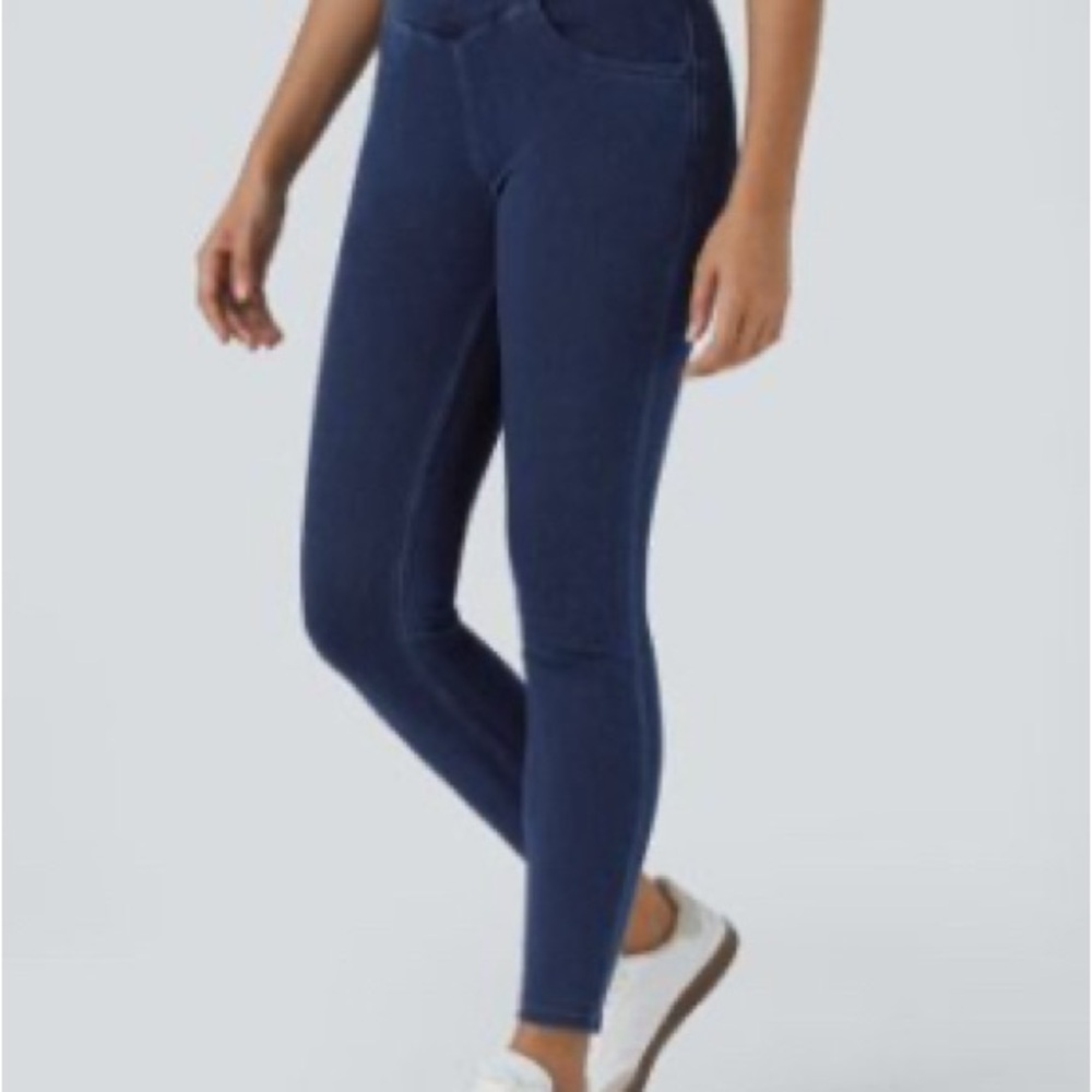 BNWT Halara Jean Look Leggings